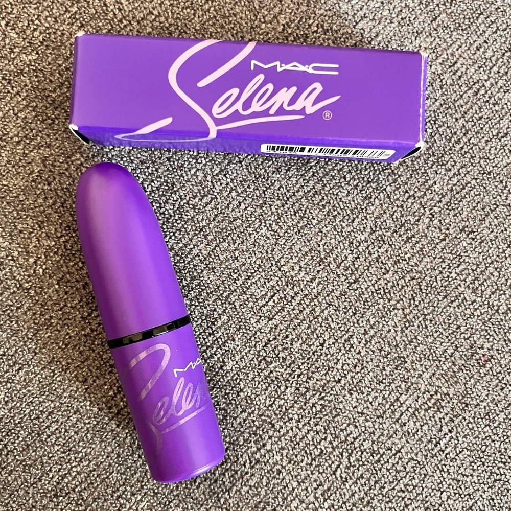 MAC Limited Edition Selena lipstick
